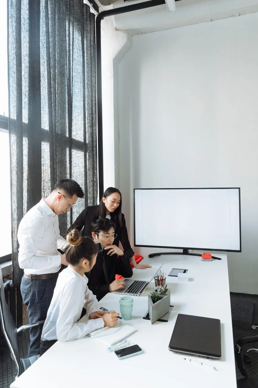 大连豆号科技汽车服务平台开发技术架构与行业应用解析