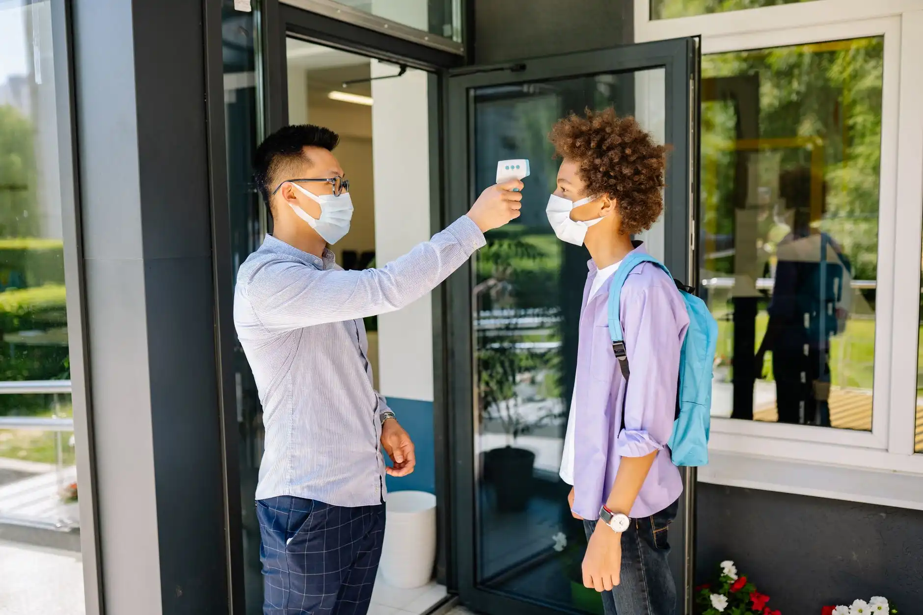 豆号科技汽车服务平台与传统软件开发方案功能对比分析
