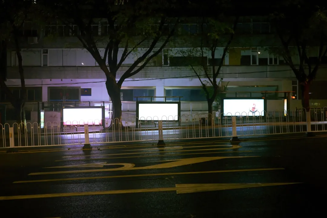 基于大连汽车消费数据的服务平台开发技术解析